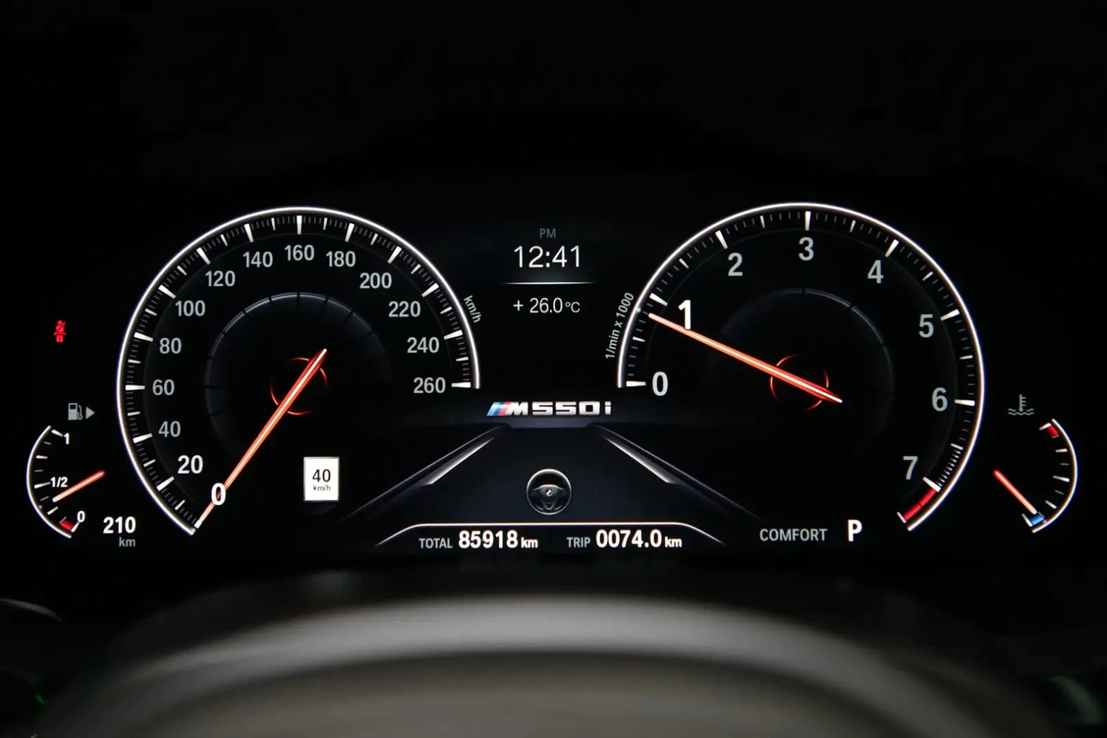 BMW 550 M550i xDrive* A��������� * (���� �� ��) | Mobile.bg � ����������� 10