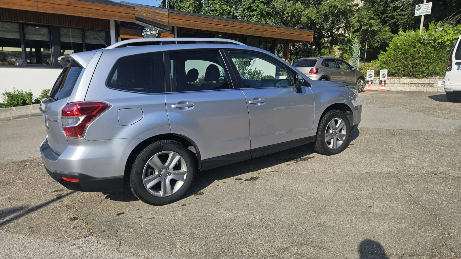 Subaru Forester Sj, снимка 7 - Автомобили и джипове - 55316049