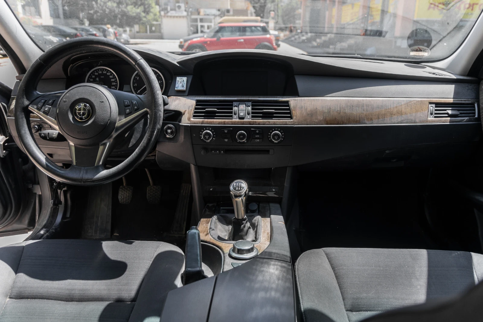 BMW 525, снимка 11 - Автомобили и джипове - 55323904