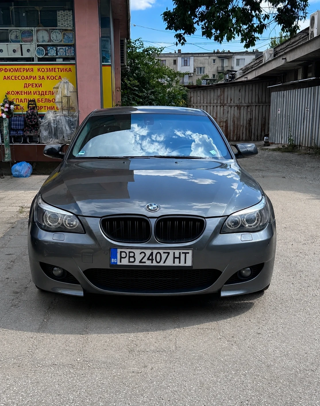 BMW 525