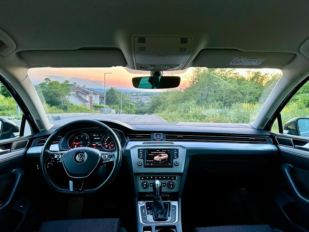 VW Passat 1.6 TDI 120 к.с., снимка 5 - Автомобили и джипове - 55363640