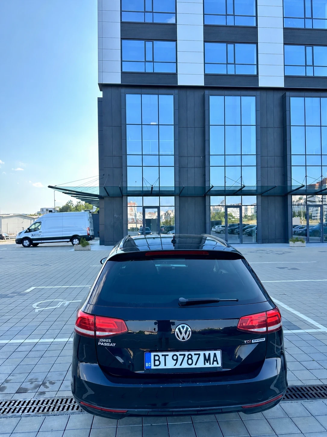 VW Passat 1.6 TDI 120 к.с., снимка 2 - Автомобили и джипове - 55363640