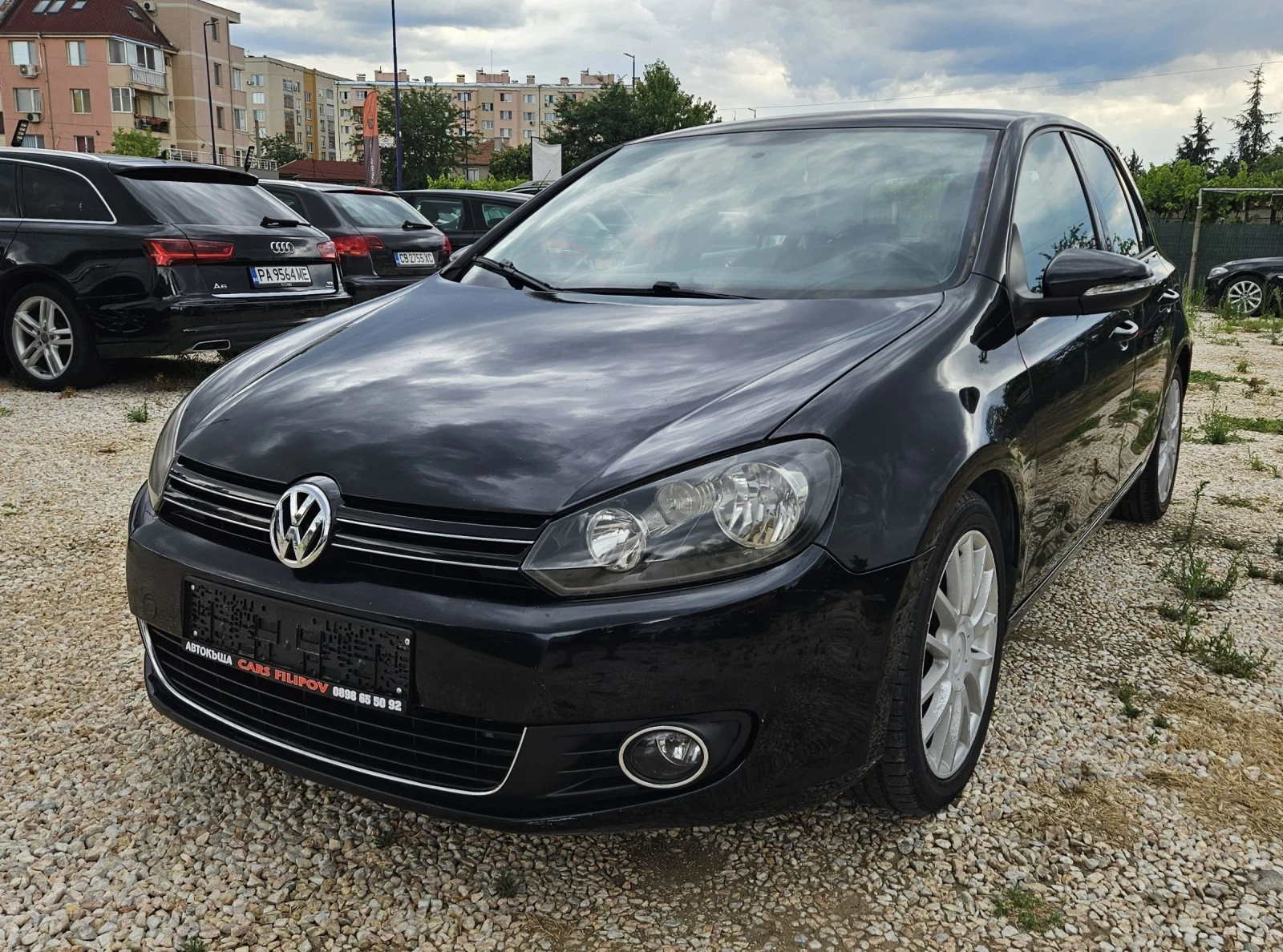 VW Golf 2.0 TDI, снимка 3 - Автомобили и джипове - 55410842