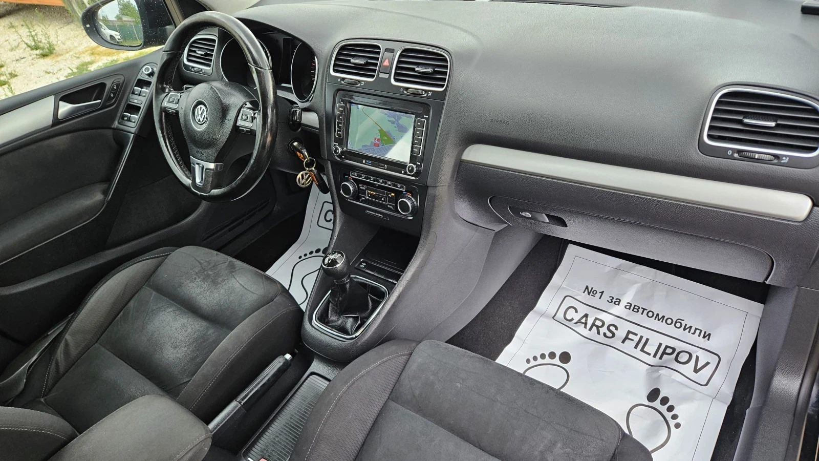 VW Golf 2.0 TDI, снимка 11 - Автомобили и джипове - 55410842
