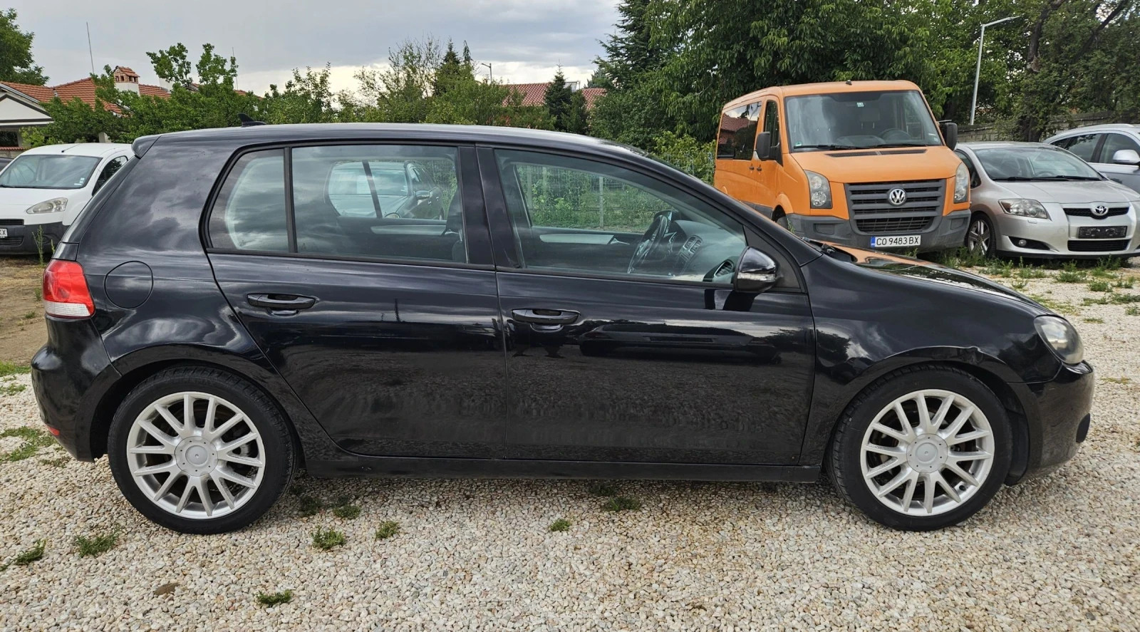 VW Golf 2.0 TDI, снимка 4 - Автомобили и джипове - 55410842
