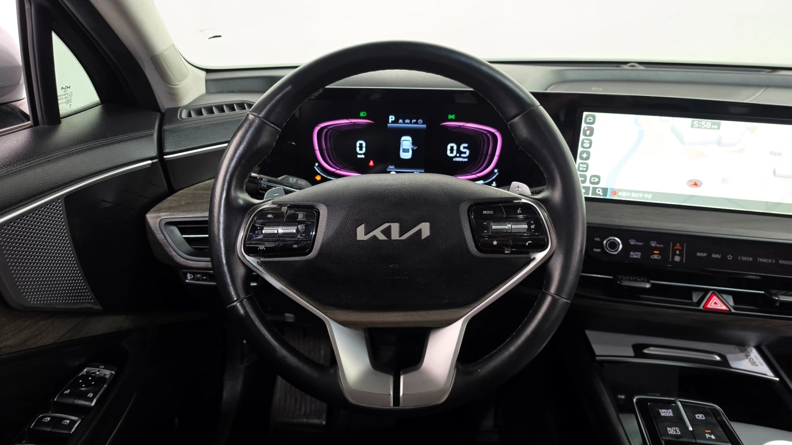 Kia K8 3.5 LPG * ПОДГРЕВ НА СЕДАЛКИТЕ* , снимка 8 - Автомобили и джипове - 55603894