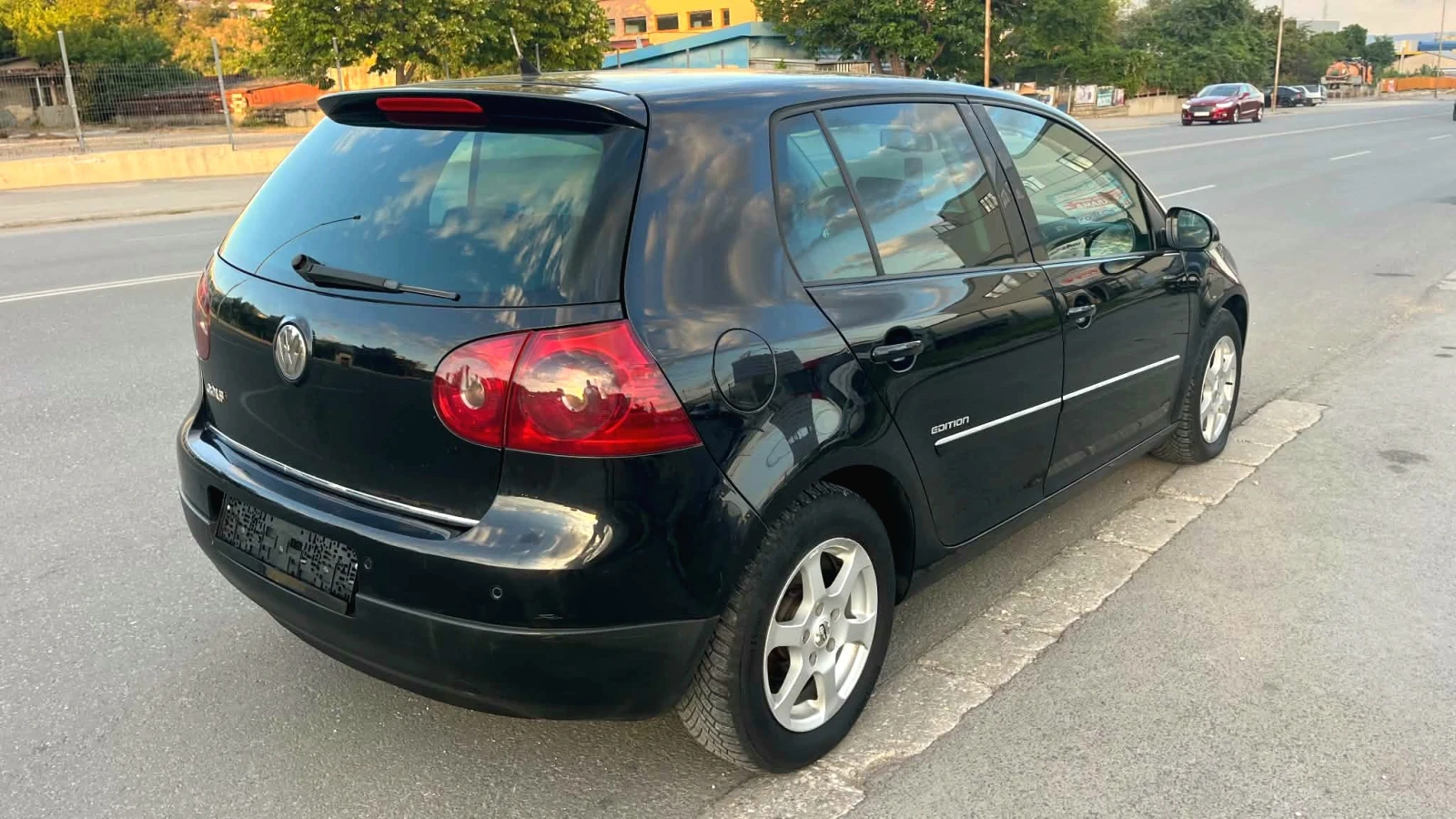 VW Golf 1.9TDI-6 ��������-EDITION | Mobile.bg � ����������� 4