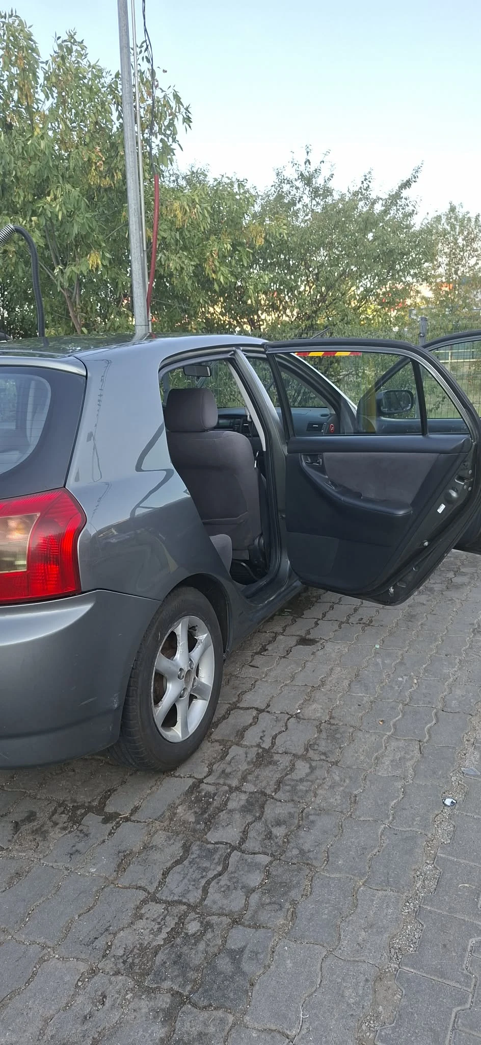 Toyota Corolla, снимка 2 - Автомобили и джипове - 56011319