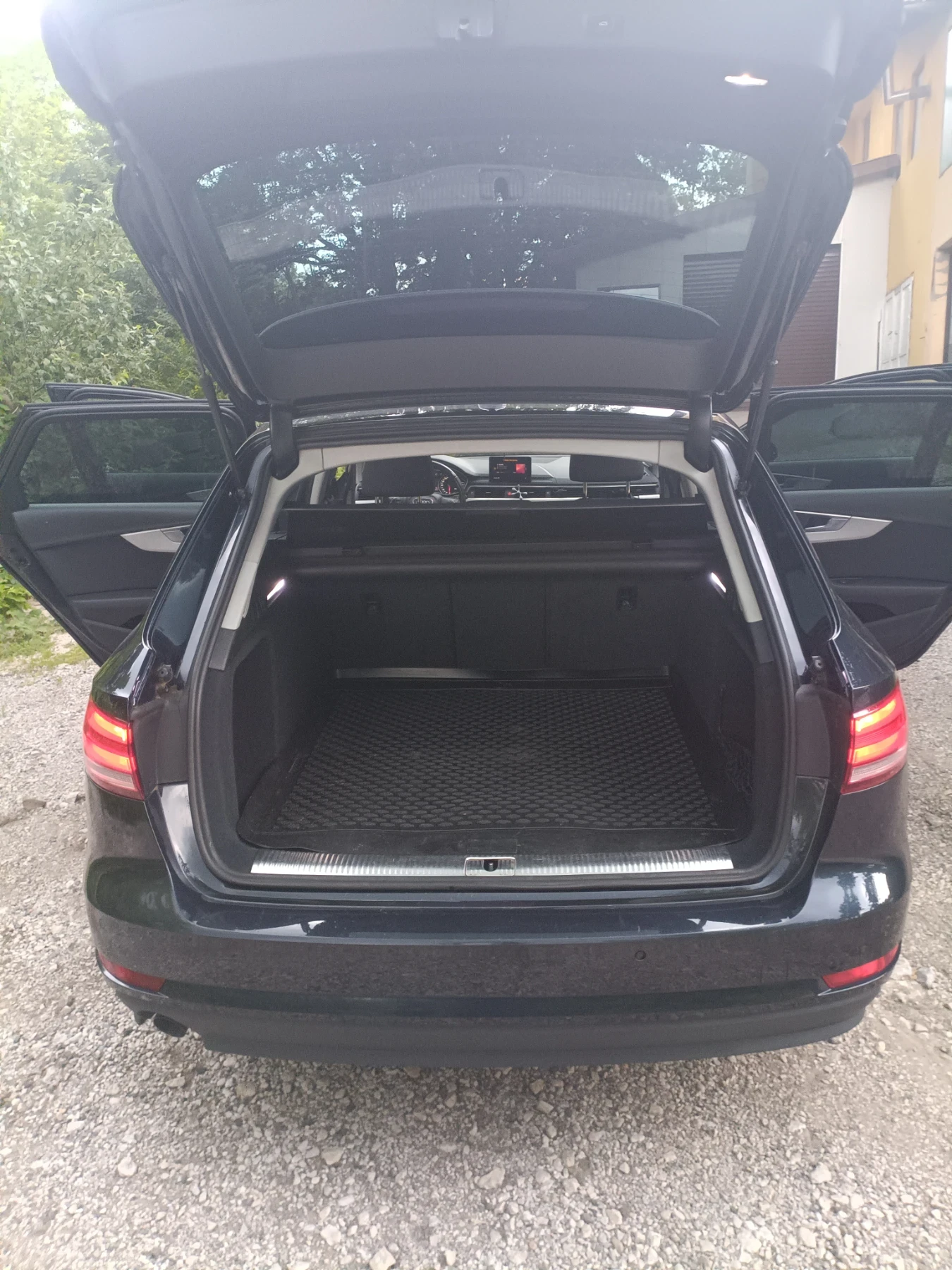 Audi A4 B9, снимка 11 - Автомобили и джипове - 56538491