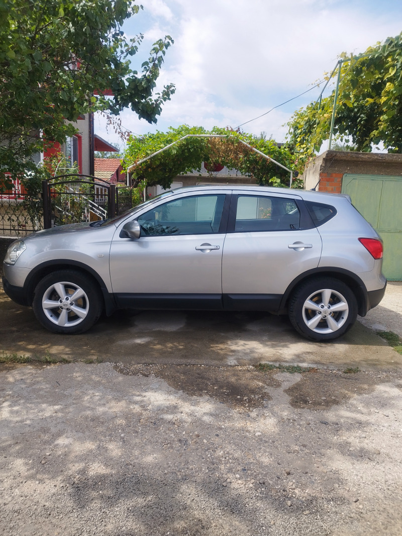 Nissan Qashqai, снимка 3 - Автомобили и джипове - 46640989