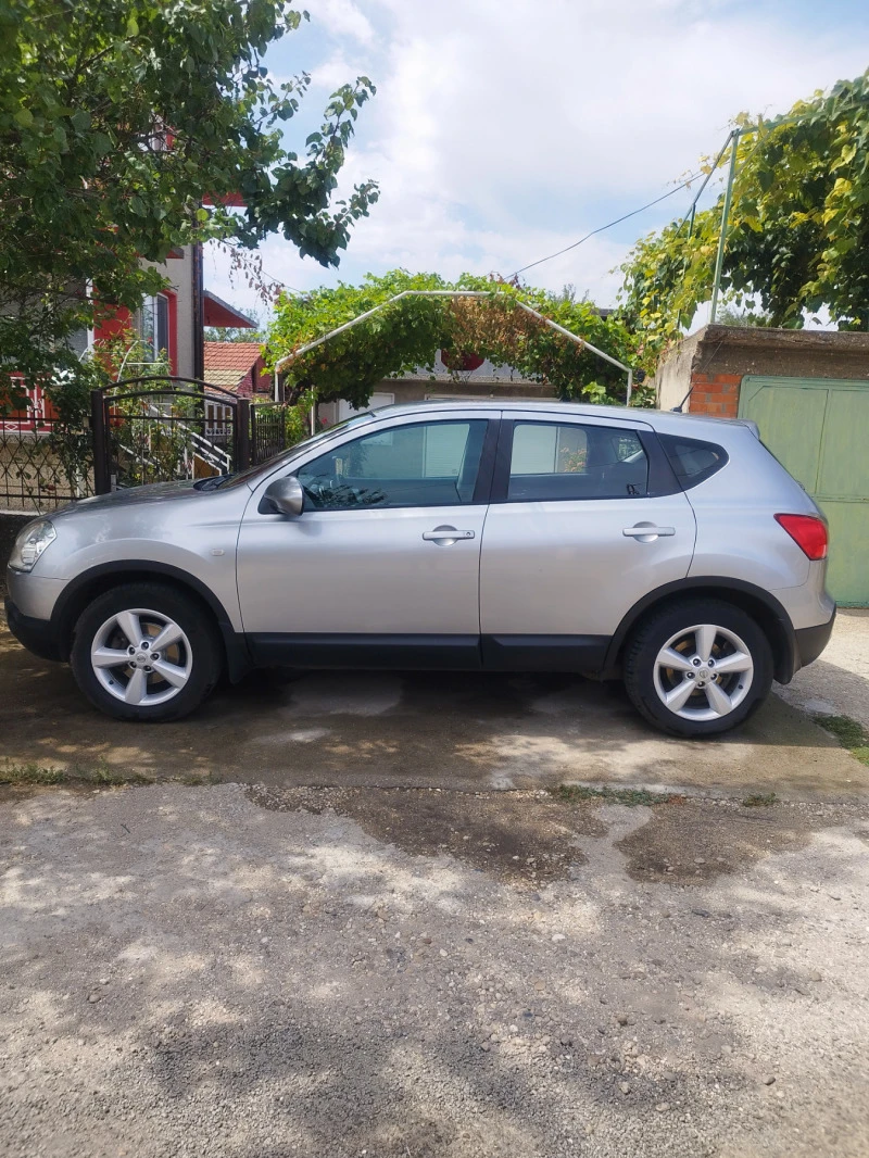 Nissan Qashqai, снимка 3 - Автомобили и джипове - 47412935