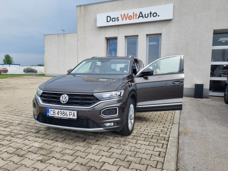 VW T-Roc Sport 1.5TSI автoматик 7DSG, снимка 4 - Автомобили и джипове - 47378455