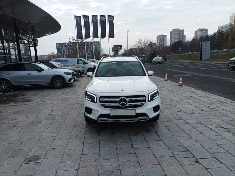 Mercedes-Benz GLB d 4MATIC 6+ 1, снимка 2 - Автомобили и джипове - 48186174