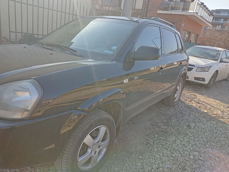 Hyundai Tucson, снимка 4 - Автомобили и джипове - 49108571