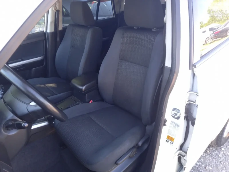 Suzuki Grand vitara 2.4i 169k.c.Facelift, Swiss Edition, NAVI, снимка 9 - Автомобили и джипове - 50084697