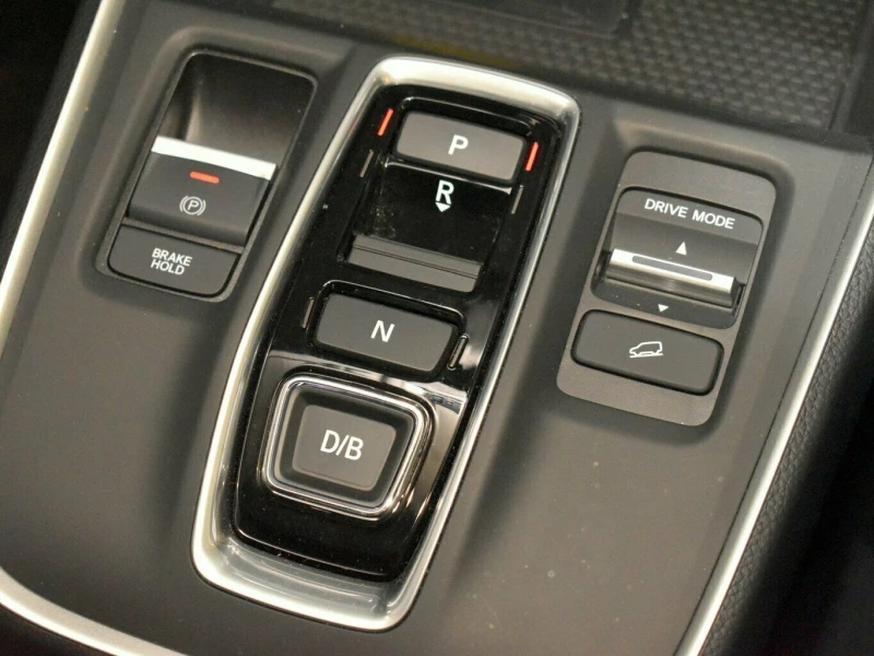 Honda Cr-v e:HEV/184HP/ELEGANCE/4X4/CAM/NAVI/LED/TSR/455v, снимка 11 - Автомобили и джипове - 50374067