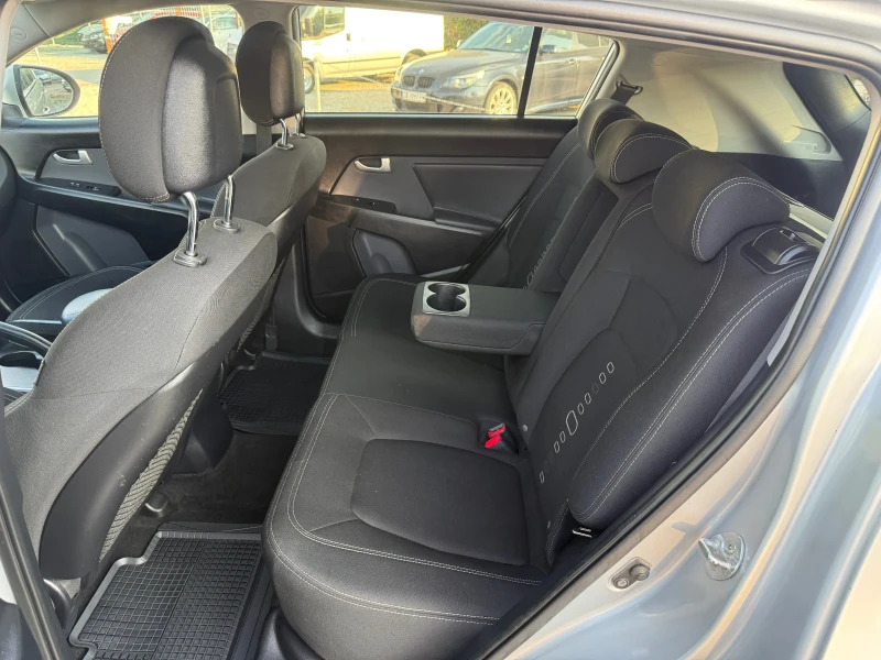 Kia Sportage 2.0 CRDI 4WD PREMIUM FULL, снимка 8 - Автомобили и джипове - 51200012