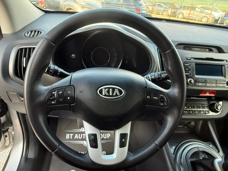 Kia Sportage 2.0 CRDI 4WD PREMIUM FULL, снимка 13 - Автомобили и джипове - 51200012