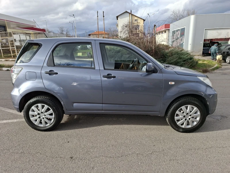 Daihatsu Terios 1.5 VVTI, снимка 5 - Автомобили и джипове - 53008864