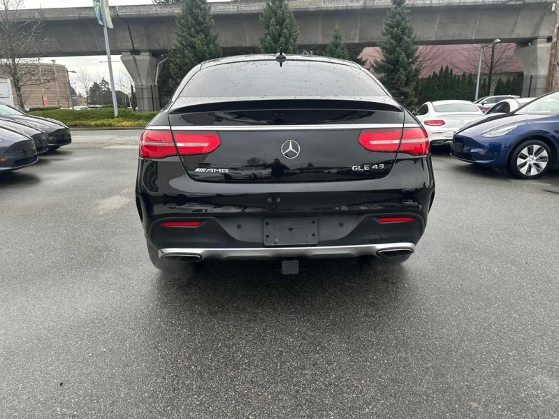Mercedes-Benz GLE 43 AMG  CARFAX/HARMON KARDON/360/ВЪЗДУХ, снимка 4 - Автомобили и джипове - 53376817