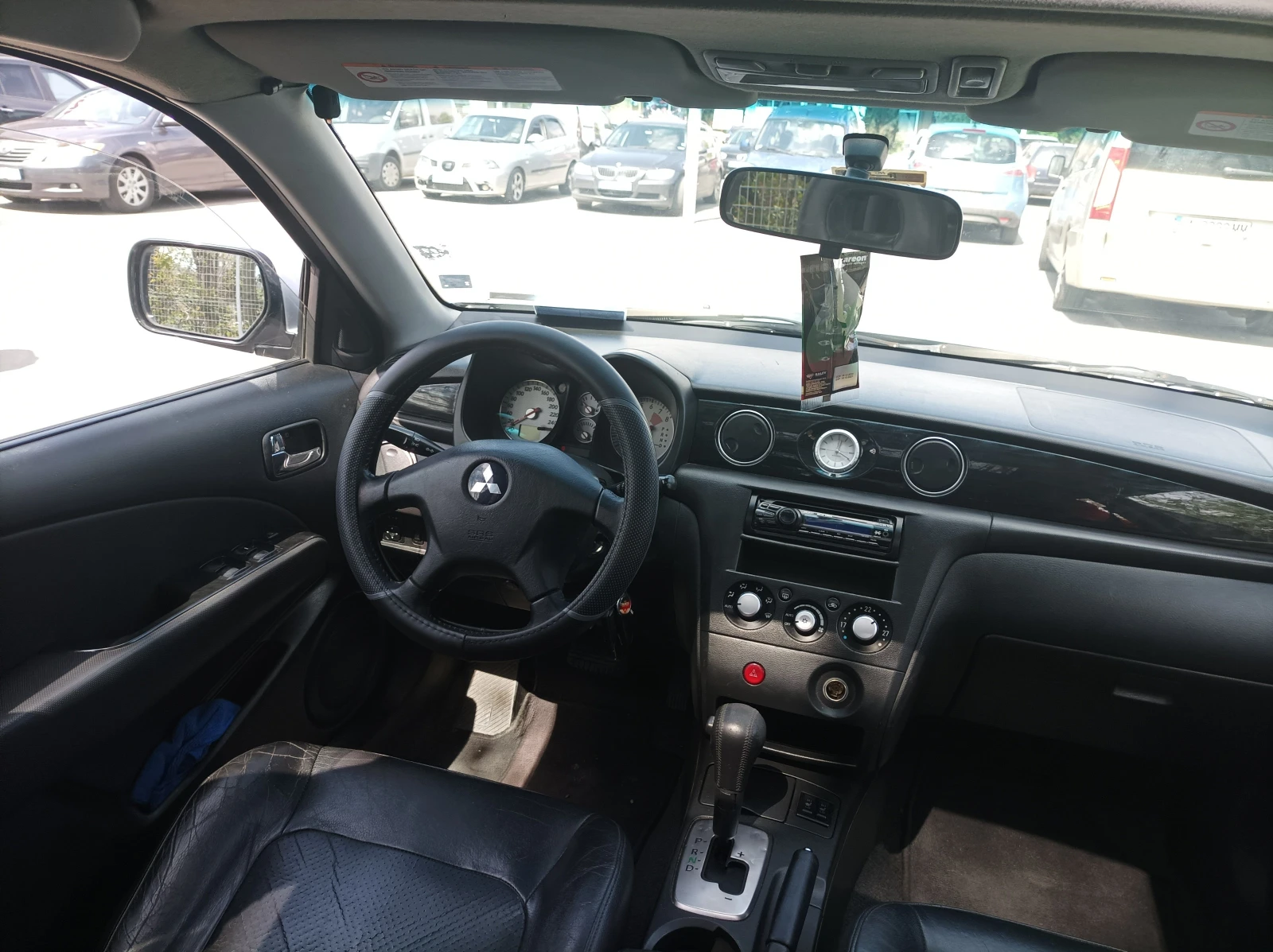 Mitsubishi Outlander 2.0 - изображение 6