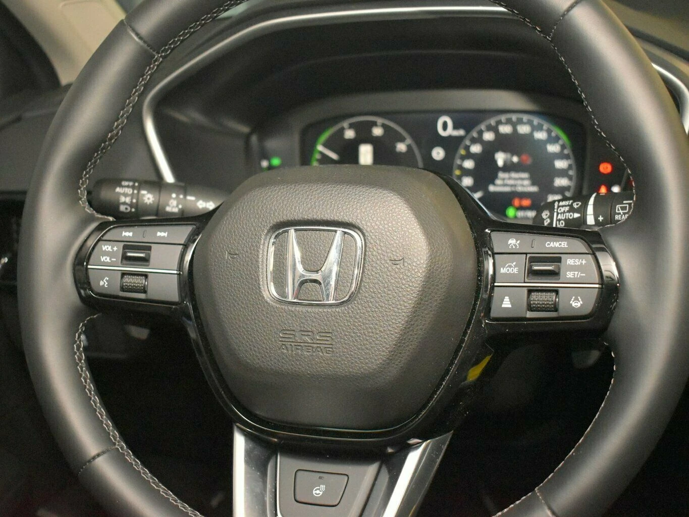 Honda Cr-v e:HEV/184HP/ELEGANCE/4X4/CAM/NAVI/LED/TSR/455v - изображение 4