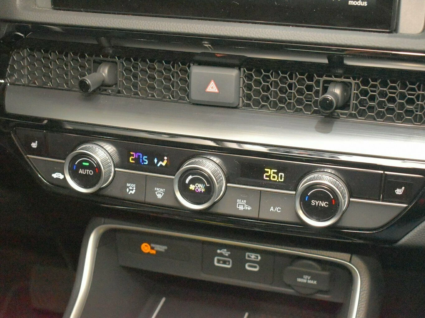 Honda Cr-v e:HEV/184HP/ELEGANCE/4X4/CAM/NAVI/LED/TSR/455v - изображение 10