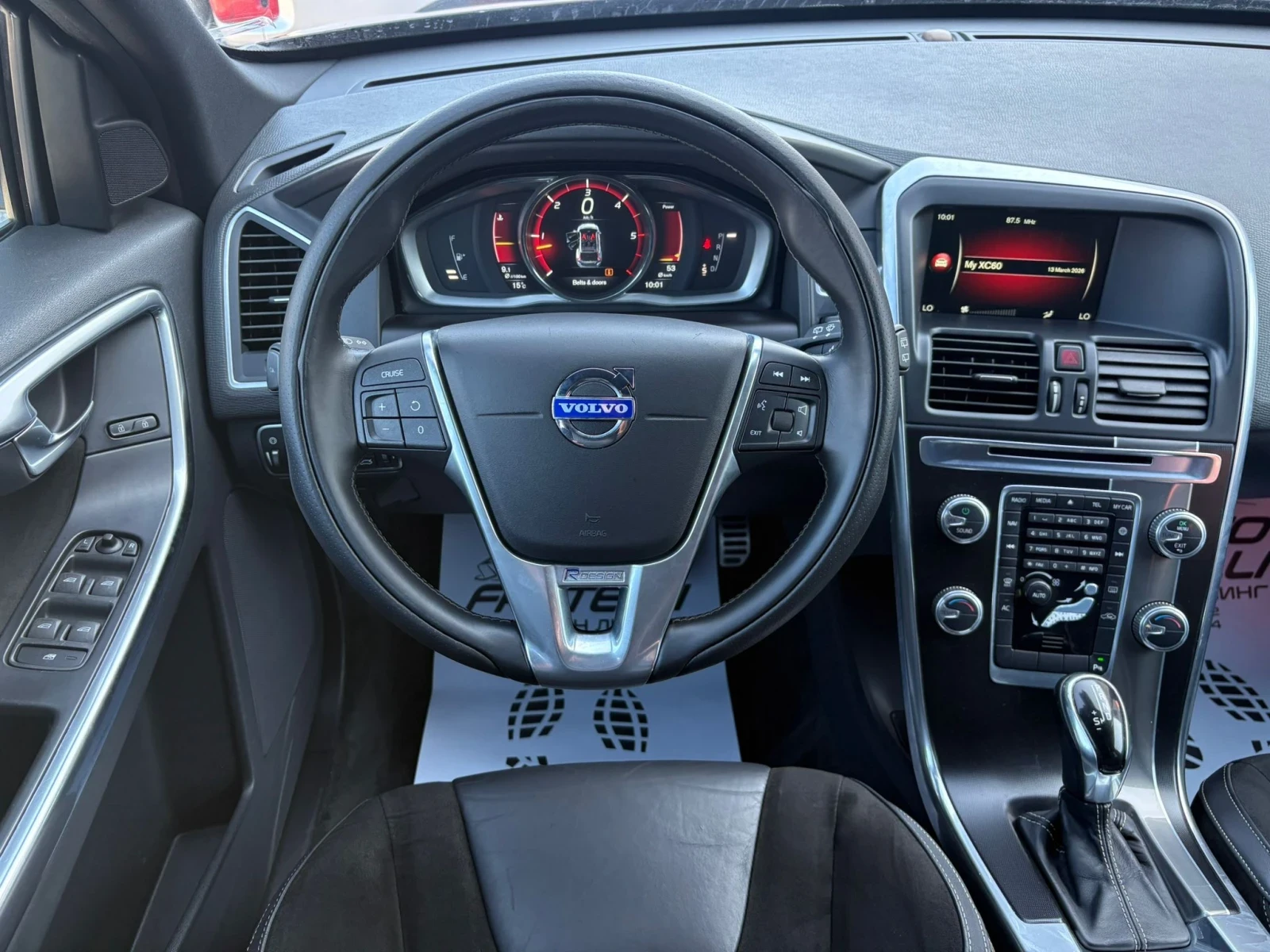 Volvo XC60 2.0D R DESIGN OCEAN RACE ЛИЗИНГ* БАРТЕР* , снимка 9 - Автомобили и джипове - 53825620