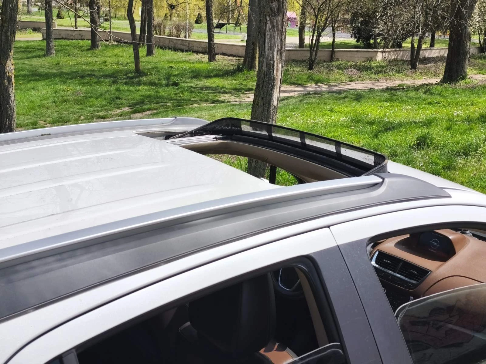 Opel Mokka 1.7 CDTI 4x4 Cosmo | Уникална Кафява кожа, снимка 8 - Автомобили и джипове - 54138432