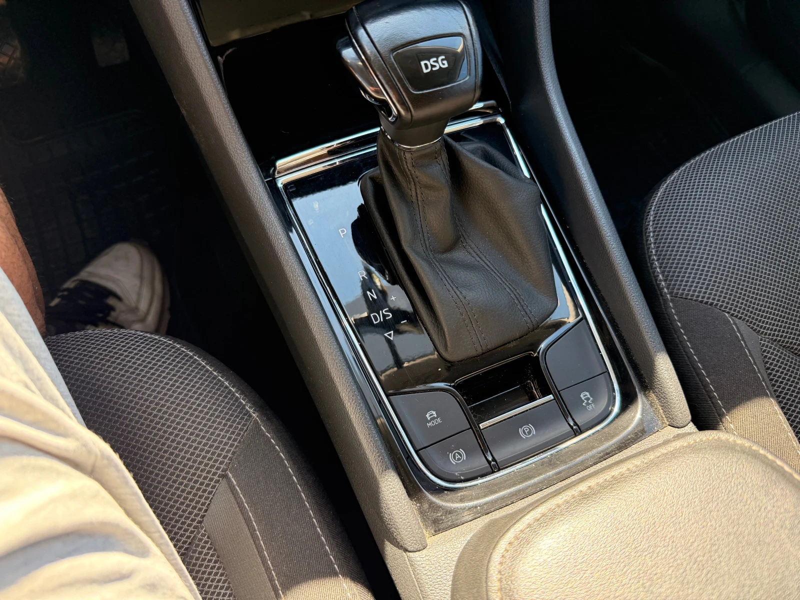 Skoda Kodiaq 2.0 TDI DSG7 84000km 21г, снимка 10 - Автомобили и джипове - 54909338