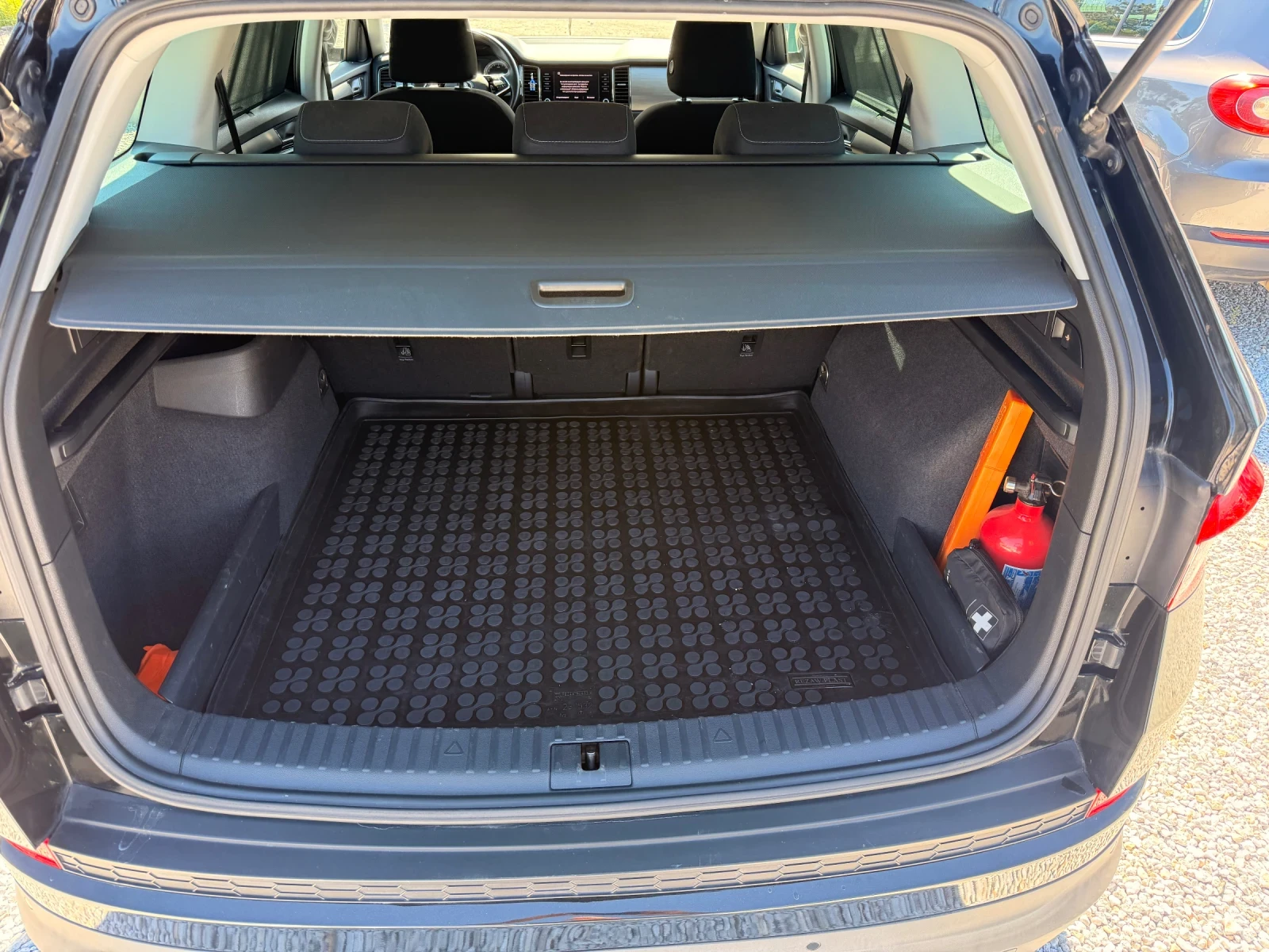 Skoda Kodiaq 2.0 TDI DSG7 84000km 21г, снимка 14 - Автомобили и джипове - 54909338