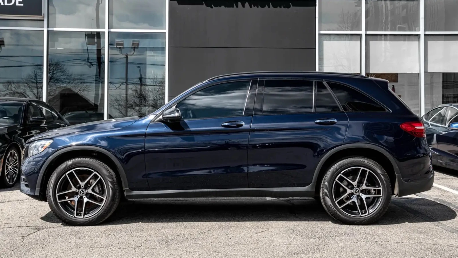 Mercedes-Benz GLC 300 4MATIC, снимка 2 - Автомобили и джипове - 55233416