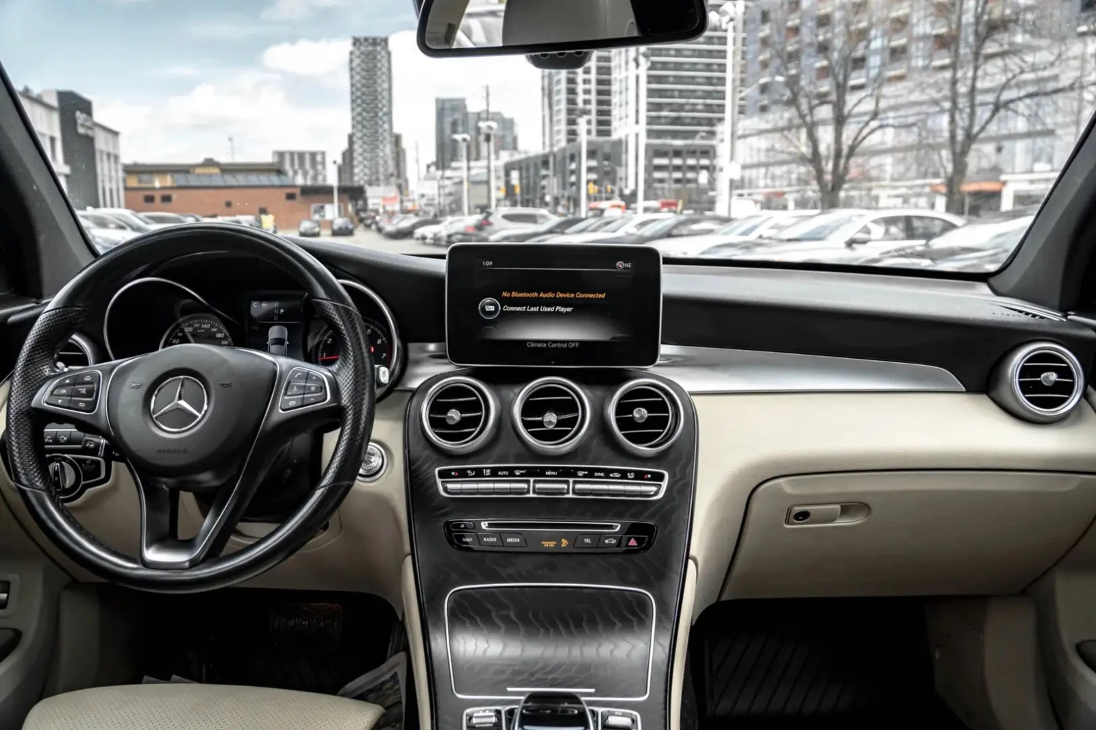 Mercedes-Benz GLC 300 4MATIC, снимка 6 - Автомобили и джипове - 55233416