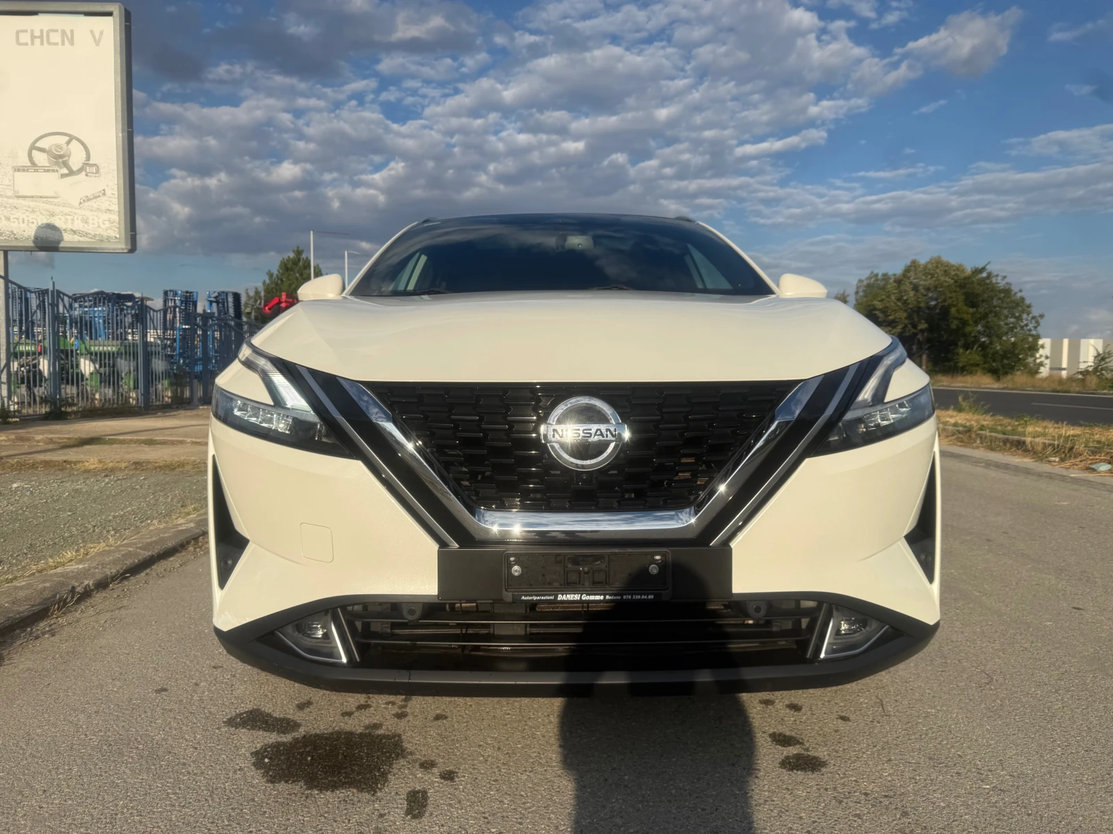 Nissan Qashqai 4х4 TEKNA+ ШВЕЙЦАРИЯ, снимка 4 - Автомобили и джипове - 56110270