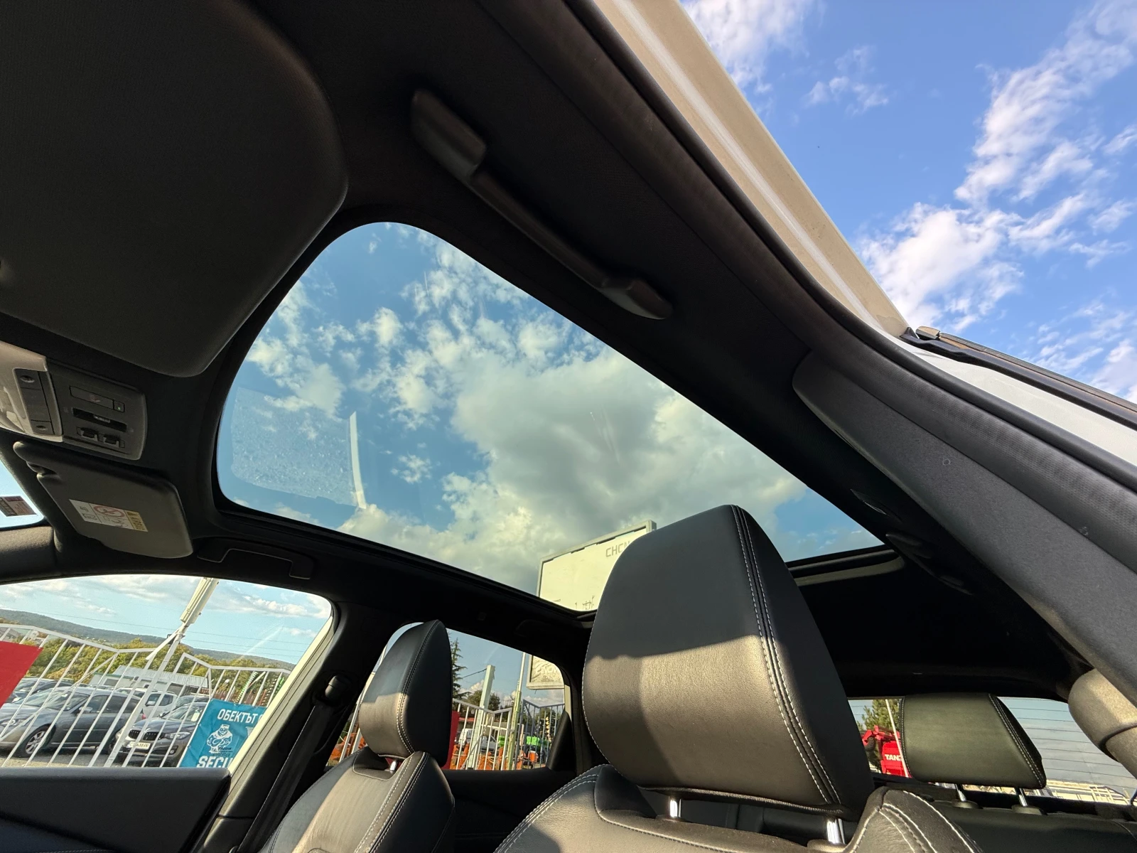 Nissan Qashqai 4х4 TEKNA+ ШВЕЙЦАРИЯ, снимка 10 - Автомобили и джипове - 56110270