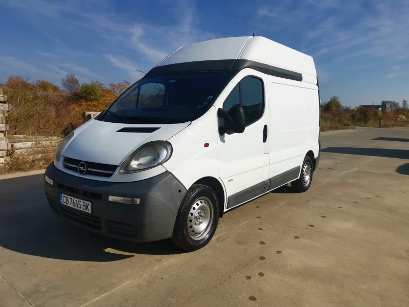 Opel Vivaro, снимка 2 - Бусове и автобуси - 48326264