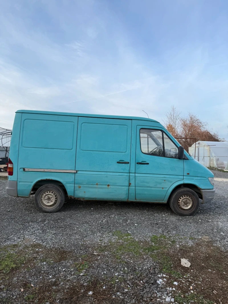 Mercedes-Benz Sprinter 208 2.3D, снимка 6 - Бусове и автобуси - 48420200