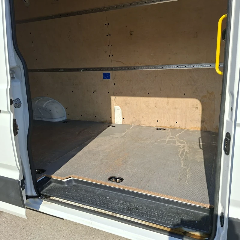 VW Crafter 2.0TDI MAXI FULL EXTR. 193000KM, снимка 6 - Бусове и автобуси - 51120560