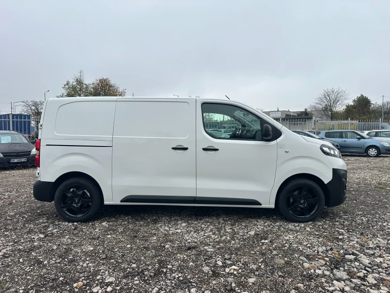 Opel Vivaro 1.5HDI 102kc EURO6, снимка 6 - Бусове и автобуси - 52495239