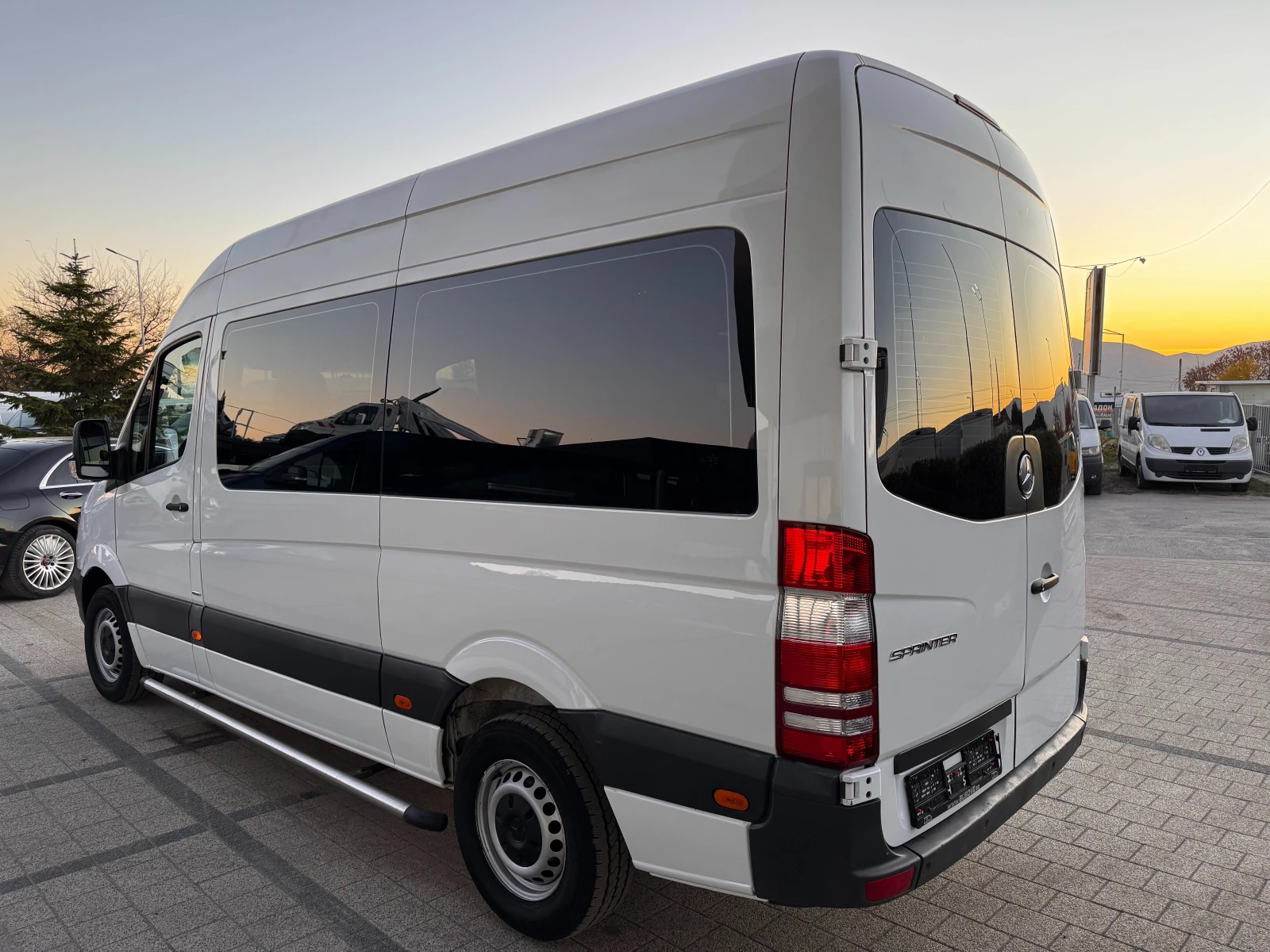 Mercedes-Benz Sprinter 313CDI 9-местен Клима 7G-tronic  - изображение 5