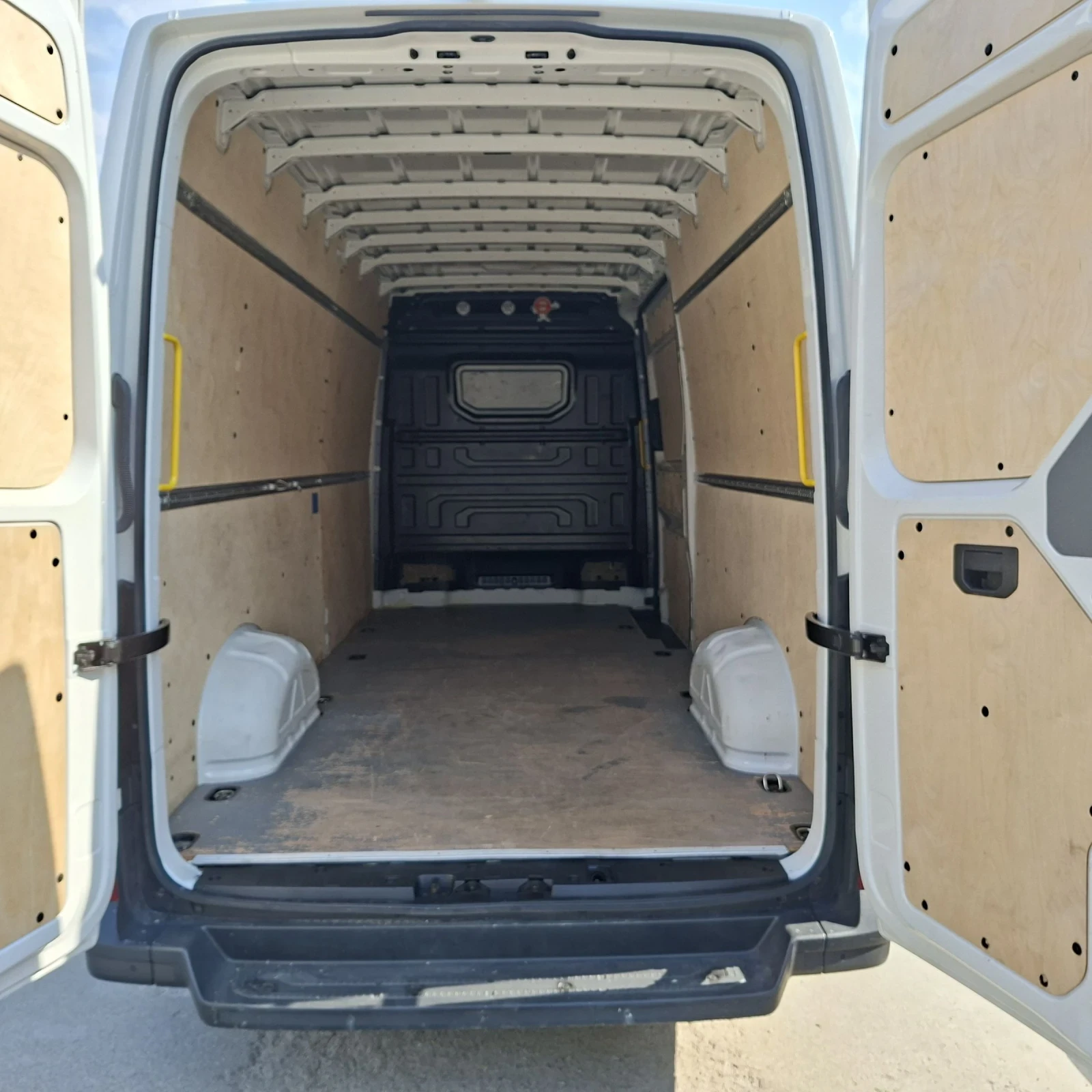 VW Crafter 2.0TDI MAXI FULL EXTR. 193000KM - изображение 7