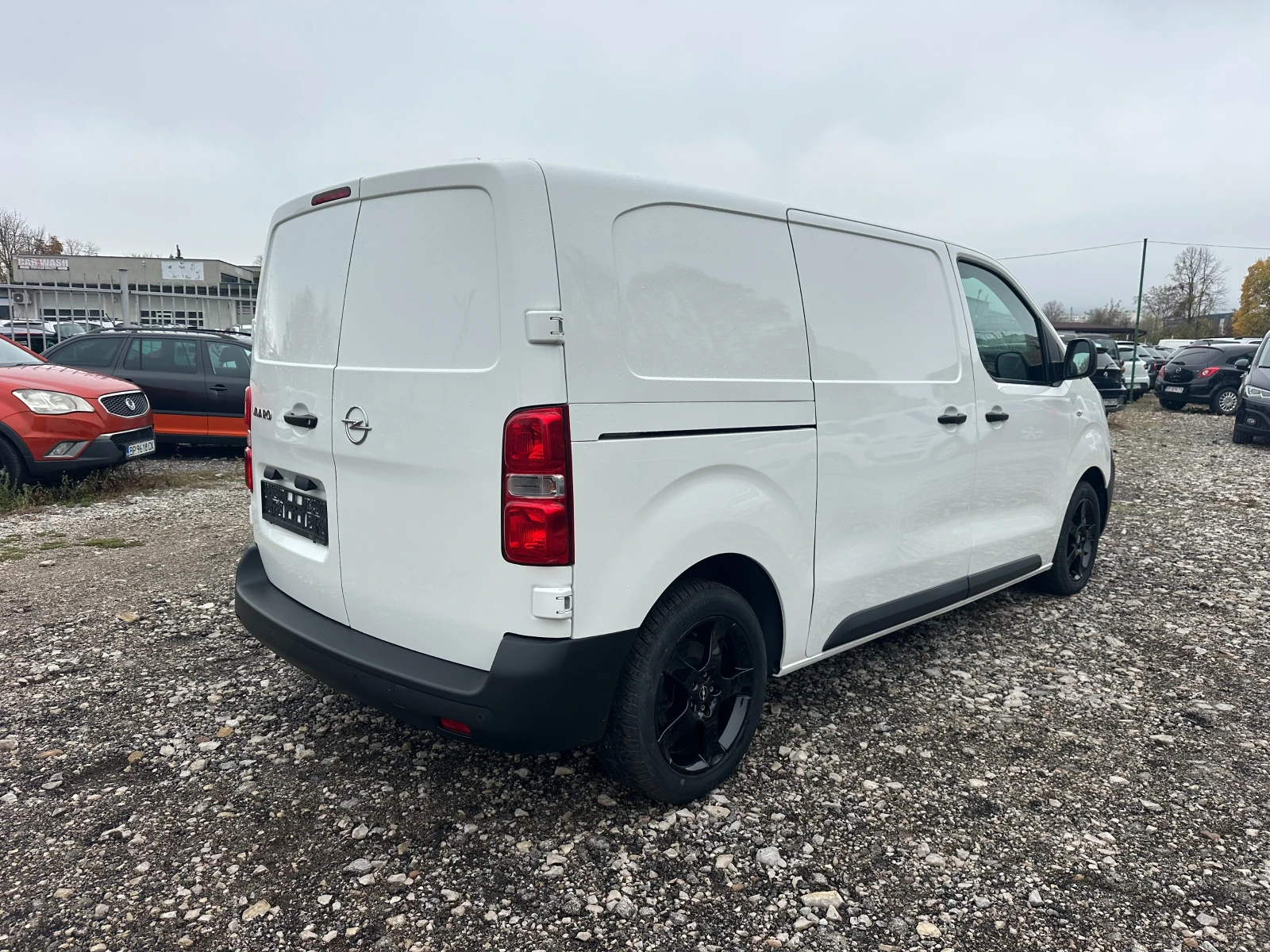 Opel Vivaro 1.5HDI 102kc EURO6 - изображение 5