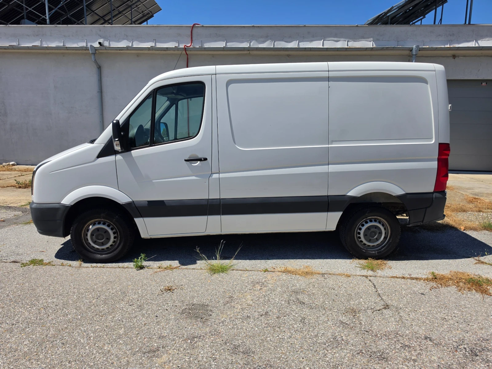 VW Crafter L1H1, снимка 6 - Бусове и автобуси - 54863552