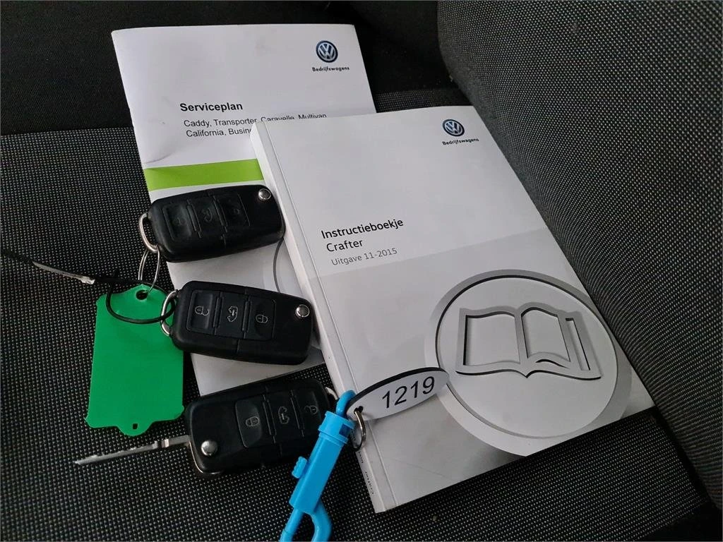 VW Crafter L1H1, снимка 4 - Бусове и автобуси - 54863552