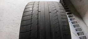 Гуми Летни 295/35R21, снимка 1