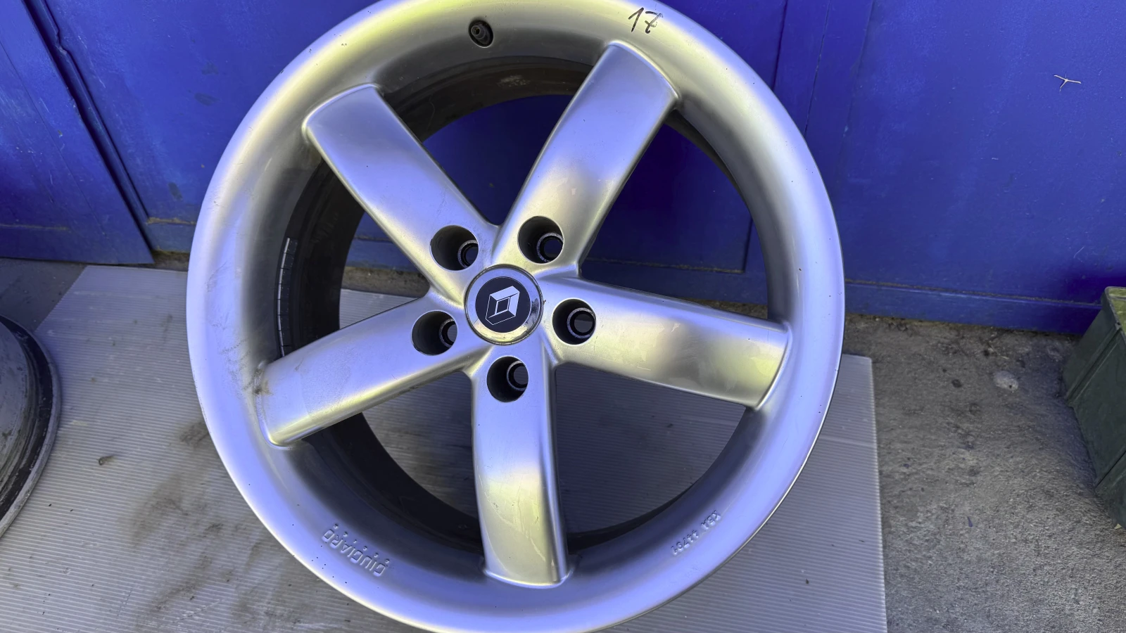   Renault | Mobile.bg   2