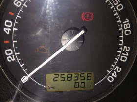 Skoda Octavia Combi, снимка 6