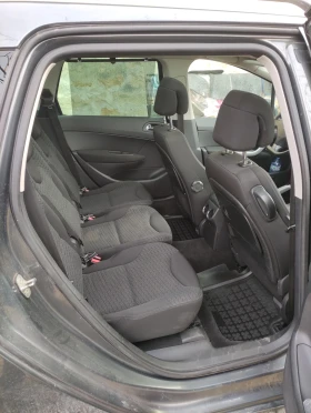Peugeot 308 1.6 HDI , снимка 9