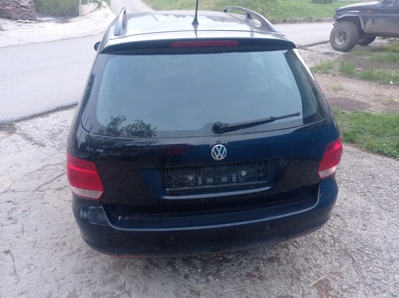 VW Golf 1.9 105, снимка 13 - Автомобили и джипове - 46668254