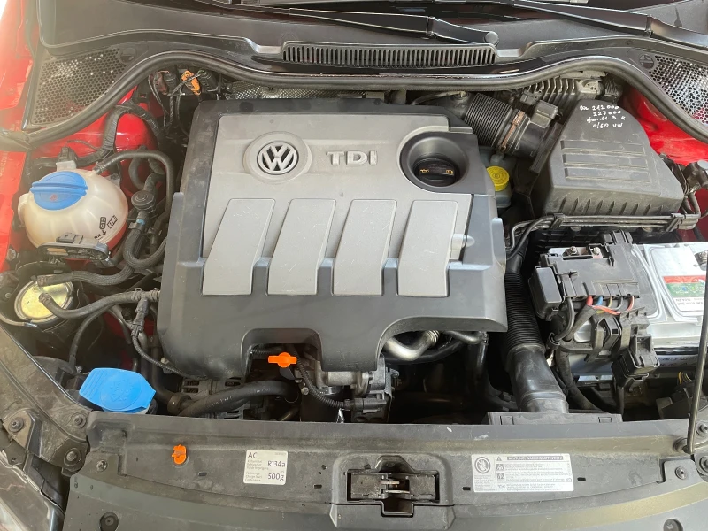 VW Polo CROSS/LED, снимка 13 - Автомобили и джипове - 47723232